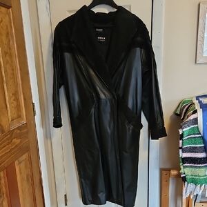 Wilsons Leather Black Trench Coat With Thinsulate Insert